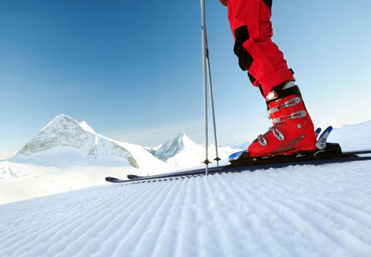 Winter ecotourism jobs focus on snow sports.